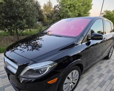 Черный Мерседес Б-класс, объемом двигателя 0 л и пробегом 70 тыс. км за 9000 $, фото 2 на Automoto.ua