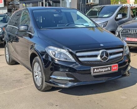 Черный Мерседес Б-класс, объемом двигателя 0 л и пробегом 138 тыс. км за 10990 $, фото 4 на Automoto.ua