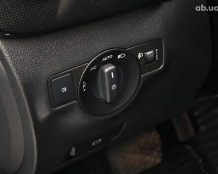 Чорний Мерседес Б-клас, об'ємом двигуна 0 л та пробігом 76 тис. км за 11790 $, фото 22 на Automoto.ua