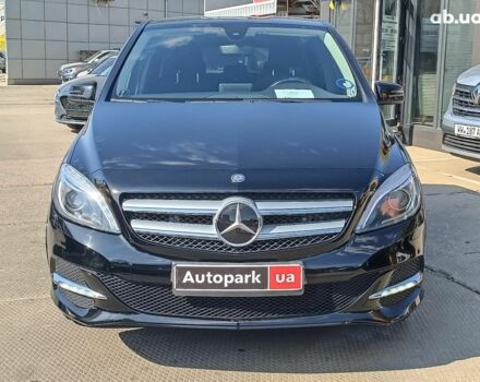 Черный Мерседес Б-класс, объемом двигателя 0 л и пробегом 138 тыс. км за 10990 $, фото 1 на Automoto.ua