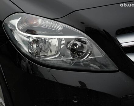 Чорний Мерседес Б-клас, об'ємом двигуна 0 л та пробігом 76 тис. км за 11790 $, фото 3 на Automoto.ua