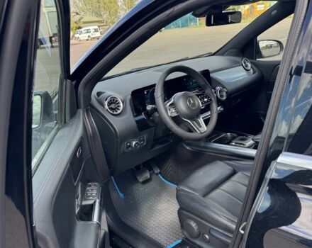 Чорний Мерседес Б-клас, об'ємом двигуна 2 л та пробігом 190 тис. км за 18800 $, фото 4 на Automoto.ua