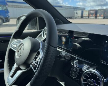 Чорний Мерседес Б-клас, об'ємом двигуна 2 л та пробігом 190 тис. км за 18800 $, фото 7 на Automoto.ua