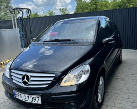 Чорний Мерседес Б-клас, об'ємом двигуна 2 л та пробігом 250 тис. км за 3200 $, фото 1 на Automoto.ua