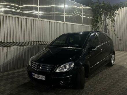 Мерседес Б-класс 2006 в Запорожье на Automoto.ua Черный Мерседес Б-класс, объемом двигателя 2 л и пробегом 273 тыс. км за 5700 $, фото 1 на Automoto.ua