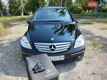 Мерседес Б-класс 2006 в Кривом Роге на Automoto.ua Черный Мерседес Б-класс, объемом двигателя 1.99 л и пробегом 181 тыс. км за 6800 $, фото 1 на Automoto.ua