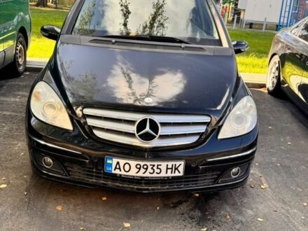 Чорний Мерседес Б-клас, об'ємом двигуна 2 л та пробігом 227 тис. км за 4500 $, фото 1 на Automoto.ua