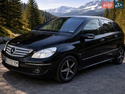 Черный Мерседес Б-класс, объемом двигателя 1.7 л и пробегом 254 тыс. км за 8500 $, фото 1 на Automoto.ua