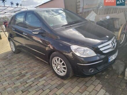 Чорний Мерседес Б-клас, об'ємом двигуна 2 л та пробігом 278 тис. км за 6000 $, фото 1 на Automoto.ua