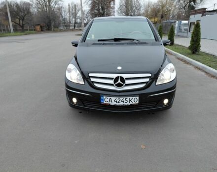 Чорний Мерседес Б-клас, об'ємом двигуна 1.7 л та пробігом 260 тис. км за 6557 $, фото 1 на Automoto.ua