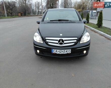 Чорний Мерседес Б-клас, об'ємом двигуна 1.7 л та пробігом 260 тис. км за 6557 $, фото 1 на Automoto.ua