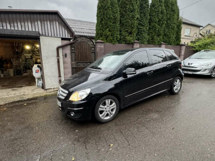 Мерседес Б-класс 2008 в Ровно на Automoto.ua Черный Мерседес Б-класс, объемом двигателя 1.99 л и пробегом 234 тыс. км за 7500 $, фото 1 на Automoto.ua