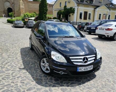 Черный Мерседес Б-класс, объемом двигателя 1.7 л и пробегом 170 тыс. км за 7200 $, фото 1 на Automoto.ua