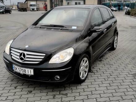 Черный Мерседес Б-класс, объемом двигателя 1.99 л и пробегом 291 тыс. км за 7700 $, фото 1 на Automoto.ua