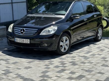 Мерседес Б-клас 2008 у Тернополі на Automoto.ua Чорний Мерседес Б-клас, об'ємом двигуна 1.5 л та пробігом 260 тис. км за 6700 $, фото 1 на Automoto.ua