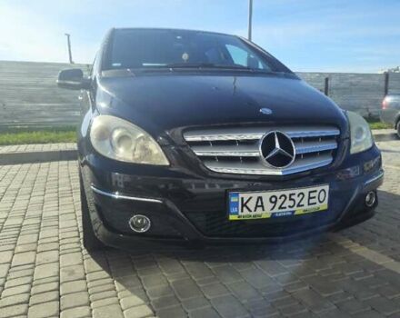 Черный Мерседес Б-класс, объемом двигателя 1.7 л и пробегом 103 тыс. км за 7500 $, фото 1 на Automoto.ua