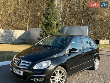 Чорний Мерседес Б-клас, об'ємом двигуна 1.7 л та пробігом 220 тис. км за 8100 $, фото 1 на Automoto.ua