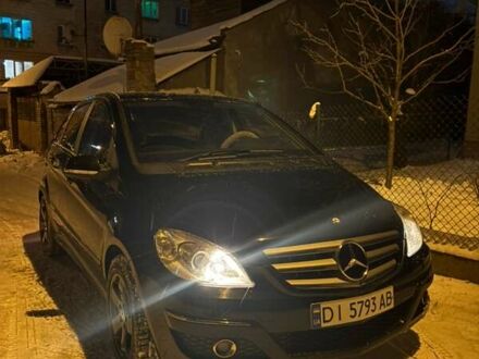 Чорний Мерседес Б-клас, об'ємом двигуна 1.7 л та пробігом 109 тис. км за 8750 $, фото 1 на Automoto.ua