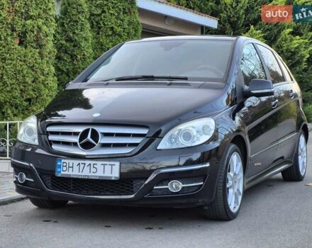 Чорний Мерседес Б-клас, об'ємом двигуна 1.8 л та пробігом 70 тис. км за 7999 $, фото 1 на Automoto.ua