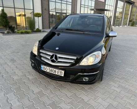 Чорний Мерседес Б-клас, об'ємом двигуна 1.7 л та пробігом 3 тис. км за 8000 $, фото 1 на Automoto.ua