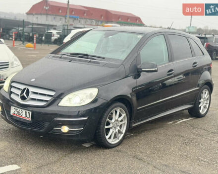 Черный Мерседес Б-класс, объемом двигателя 1.7 л и пробегом 47 тыс. км за 8900 $, фото 1 на Automoto.ua