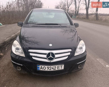 Чорний Мерседес Б-клас, об'ємом двигуна 1.99 л та пробігом 270 тис. км за 6500 $, фото 1 на Automoto.ua