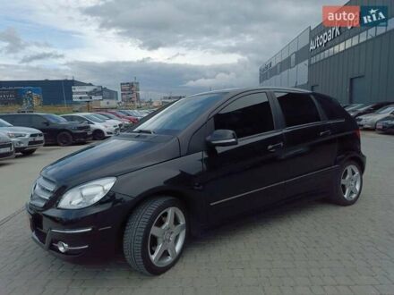 Мерседес Б-класс 2011 в Львове на Automoto.ua Черный Мерседес Б-класс, объемом двигателя 2 л и пробегом 209 тыс. км за 8100 $, фото 1 на Automoto.ua