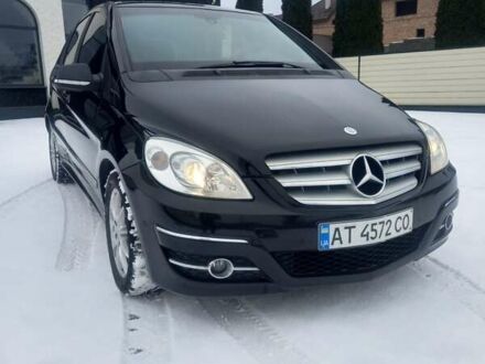 Черный Мерседес Б-класс, объемом двигателя 1.99 л и пробегом 202 тыс. км за 7700 $, фото 1 на Automoto.ua