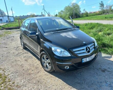 Черный Мерседес Б-класс, объемом двигателя 2 л и пробегом 257 тыс. км за 8000 $, фото 1 на Automoto.ua