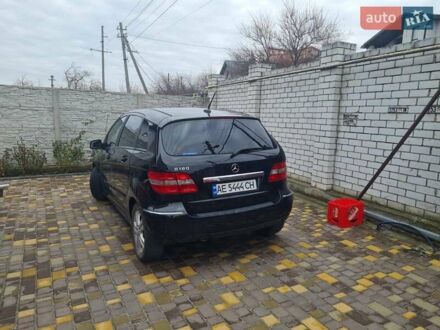 Мерседес Б-класс 2011 в Днепре (Днепропетровске) на Automoto.ua Черный Мерседес Б-класс, объемом двигателя 1.7 л и пробегом 33 тыс. км за 8900 $, фото 1 на Automoto.ua