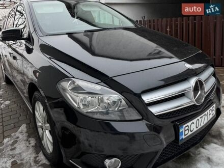 Чорний Мерседес Б-клас, об'ємом двигуна 1.8 л та пробігом 266 тис. км за 11800 $, фото 1 на Automoto.ua