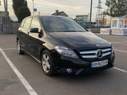 Мерседес Б-класс 2012 в Житомире на Automoto.ua Черный Мерседес Б-класс, объемом двигателя 1.8 л и пробегом 333 тыс. км за 10900 $, фото 1 на Automoto.ua