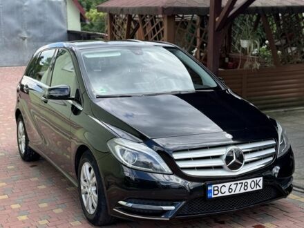 Мерседес Б-клас 2013 у Львові на Automoto.ua Чорний Мерседес Б-клас, об'ємом двигуна 1.8 л та пробігом 382 тис. км за 11999 $, фото 1 на Automoto.ua