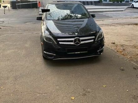 Чорний Мерседес Б-клас, об'ємом двигуна 0 л та пробігом 102 тис. км за 10300 $, фото 1 на Automoto.ua