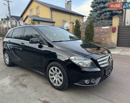 Черный Мерседес Б-класс, объемом двигателя 1.5 л и пробегом 230 тыс. км за 9500 $, фото 1 на Automoto.ua