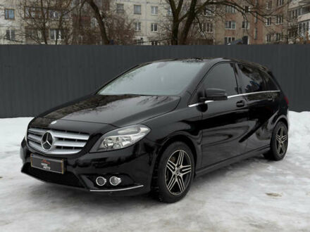 Черный Мерседес Б-класс, объемом двигателя 1.46 л и пробегом 217 тыс. км за 9500 $, фото 1 на Automoto.ua