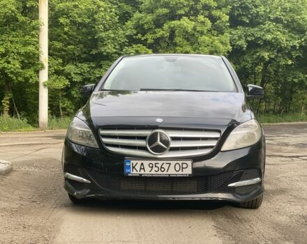 Черный Мерседес Б-класс, объемом двигателя 2 л и пробегом 270 тыс. км за 6200 $, фото 1 на Automoto.ua