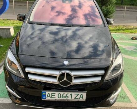 Чорний Мерседес Б-клас, об'ємом двигуна 0 л та пробігом 79 тис. км за 11999 $, фото 1 на Automoto.ua