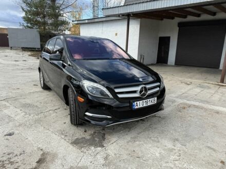 Мерседес Б-класс 2015 в Киеве на Automoto.ua Черный Мерседес Б-класс, объемом двигателя 0 л и пробегом 190 тыс. км за 10200 $, фото 1 на Automoto.ua