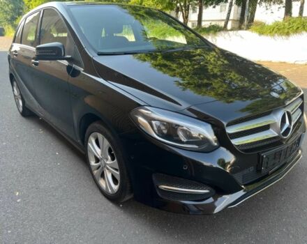 Черный Мерседес Б-класс, объемом двигателя 2 л и пробегом 70 тыс. км за 10200 $, фото 1 на Automoto.ua