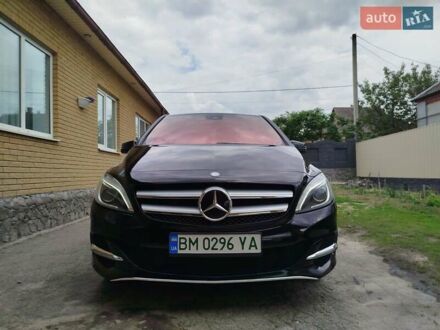 Мерседес Б-класс 2015 в Ахтырке на Automoto.ua Черный Мерседес Б-класс, объемом двигателя 0 л и пробегом 168 тыс. км за 12300 $, фото 1 на Automoto.ua