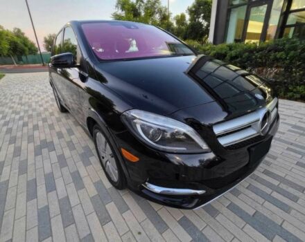 Чорний Мерседес Б-клас, об'ємом двигуна 0 л та пробігом 70 тис. км за 9000 $, фото 1 на Automoto.ua