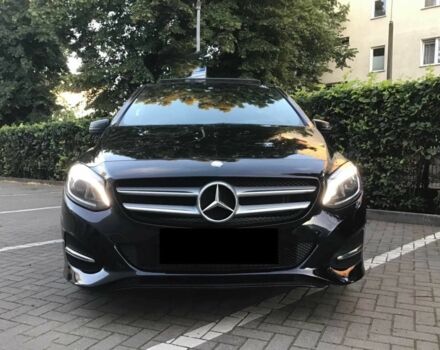 Чорний Мерседес Б-клас, об'ємом двигуна 2 л та пробігом 120 тис. км за 6500 $, фото 1 на Automoto.ua