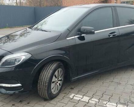 Черный Мерседес Б-класс, объемом двигателя 0 л и пробегом 122 тыс. км за 12291 $, фото 1 на Automoto.ua