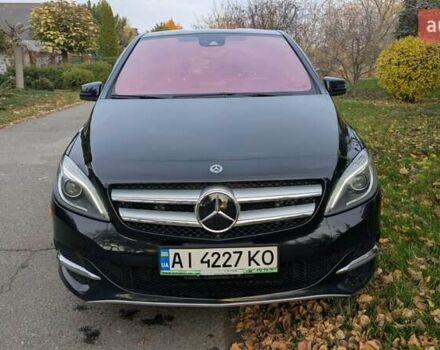 Черный Мерседес Б-класс, объемом двигателя 0 л и пробегом 108 тыс. км за 13500 $, фото 1 на Automoto.ua