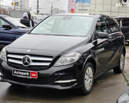 Черный Мерседес Б-класс, объемом двигателя 0 л и пробегом 76 тыс. км за 11790 $, фото 1 на Automoto.ua