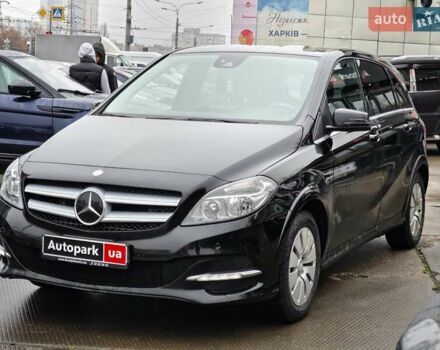Черный Мерседес Б-класс, объемом двигателя 0 л и пробегом 76 тыс. км за 11790 $, фото 1 на Automoto.ua