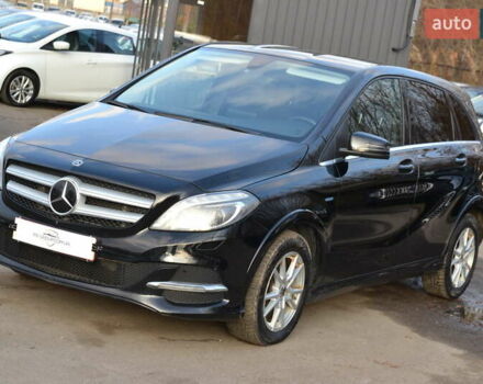 Черный Мерседес Б-класс, объемом двигателя 0 л и пробегом 73 тыс. км за 11500 $, фото 1 на Automoto.ua