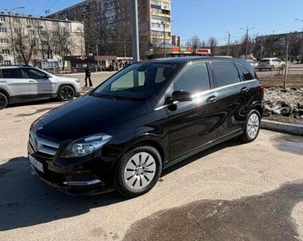 Черный Мерседес Б-класс, объемом двигателя 0 л и пробегом 83 тыс. км за 11300 $, фото 1 на Automoto.ua