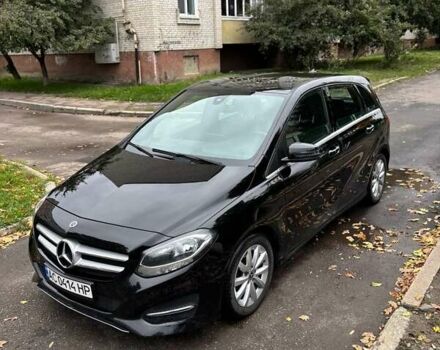 Чорний Мерседес Б-клас, об'ємом двигуна 1.46 л та пробігом 259 тис. км за 12999 $, фото 1 на Automoto.ua